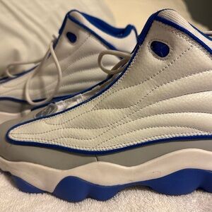 Youth boys Nike Jordan’s basketball shoes